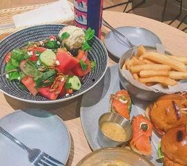 今日吃瓜往期合集,回顾往期精彩合集，笑料不断，揭秘娱乐圈幕后故事