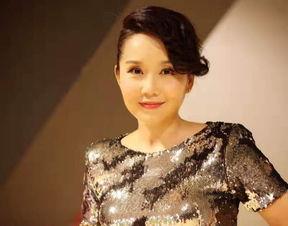 万州明星网红是谁,揭秘当红明星网红背后的故事