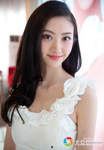 和明星网红合作的女星,与明星网红携手共舞的女星风采录