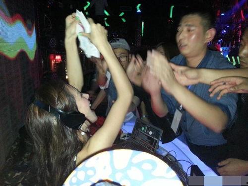 香港裸体明星网红图片女,揭秘网络红人的尺度与争议