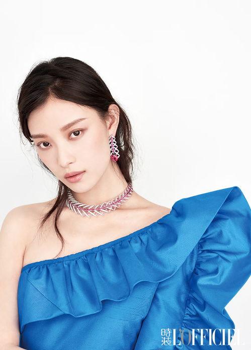 高雅柔美型风格明星网红,揭秘高雅柔美型明星网红的魅力风采