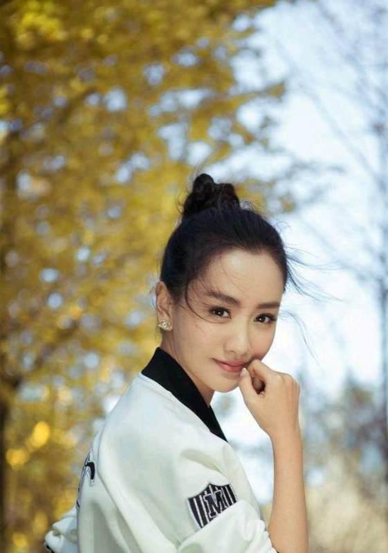 伊春的明星网红是谁,揭秘东北林都的璀璨新星