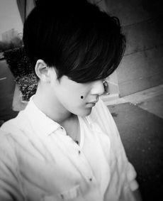 明星网红前女友有哪些,明星网红前女友们的魅力与争议