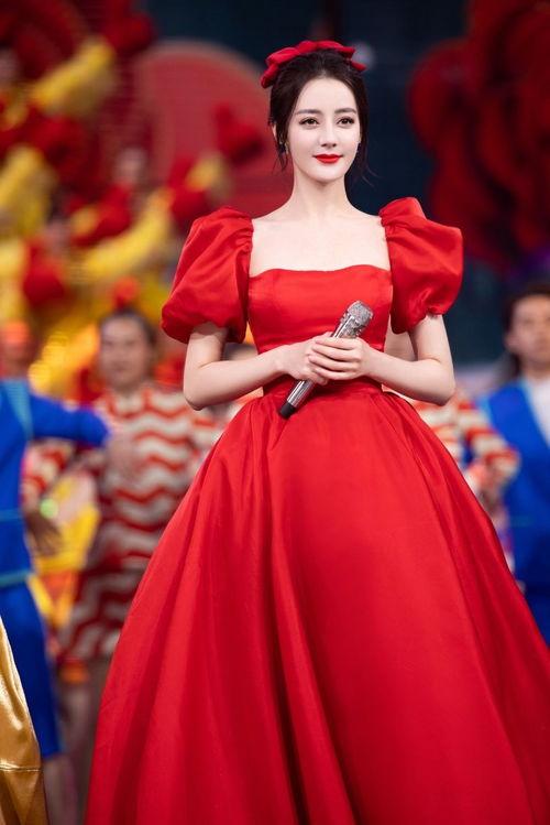 女明星网红穿搭图片,时尚潮流一网打尽