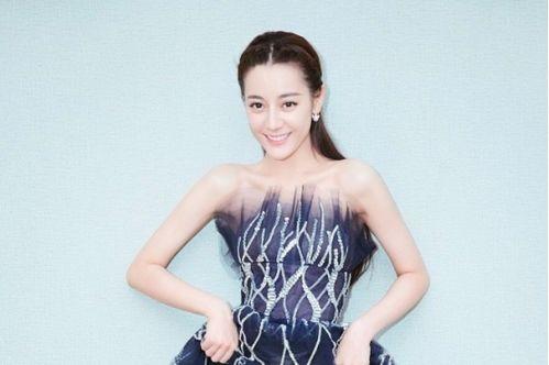 明星网红的钱太好挣,明星网红轻松赚取的丰厚收入揭秘