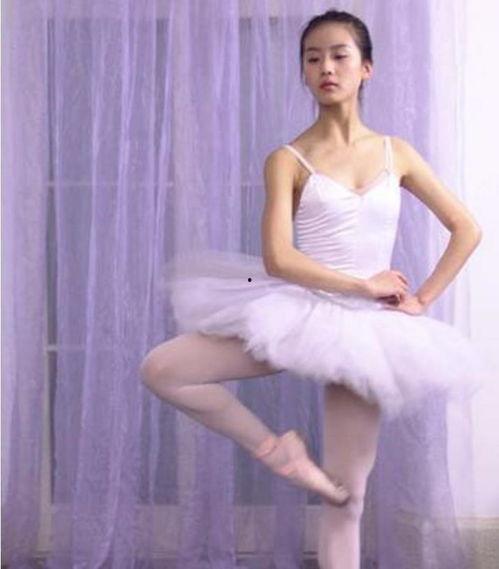 腿型明星网红照片女生,明星同款腿型，她是如何炼成的？