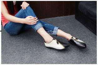 明星网红男款白色鞋子,明星网红同款白色鞋履风采展示